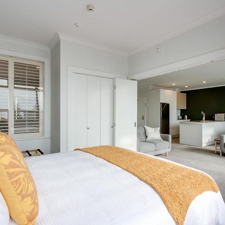 Coastal Crib - Napier Holiday Apartment Екстериор снимка